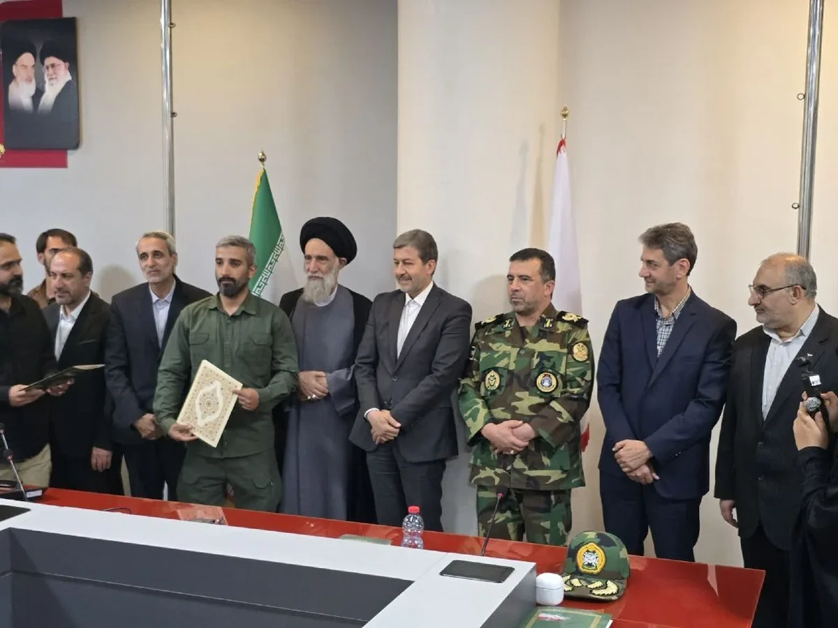 تجلیل از عوامل نخستین رویداد ملی «شهدا در نگاه نسل نو» در اصفهان با حضور مقتدایی