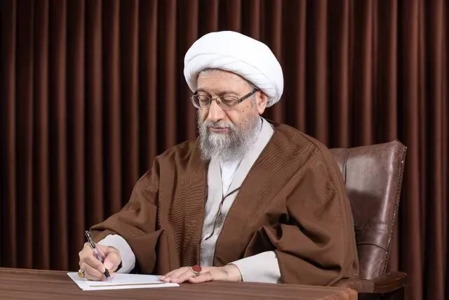 پیام تسلیت آیت الله آملی لاریجانی در پی درگذشت پدر سپهبدشهید سید عبدالرحیم موسوی