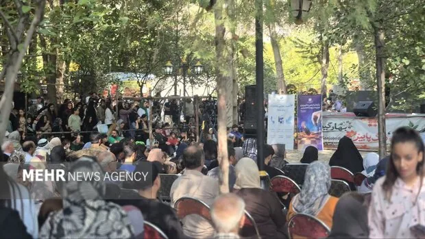 جشنواره «به» گیوی؛ پاییز برداشت، بهار شکوفایی