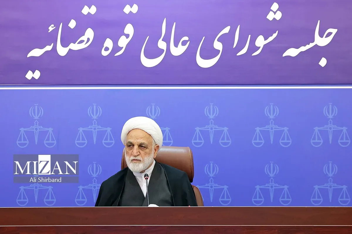 پرونده همکاران دشمن و وطنفروشان خارج از کشور با سرعت رسیدگی شود