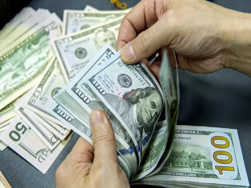 قیمت دلار و سایر ارزها - ۷ آبان ۱۴۰۵