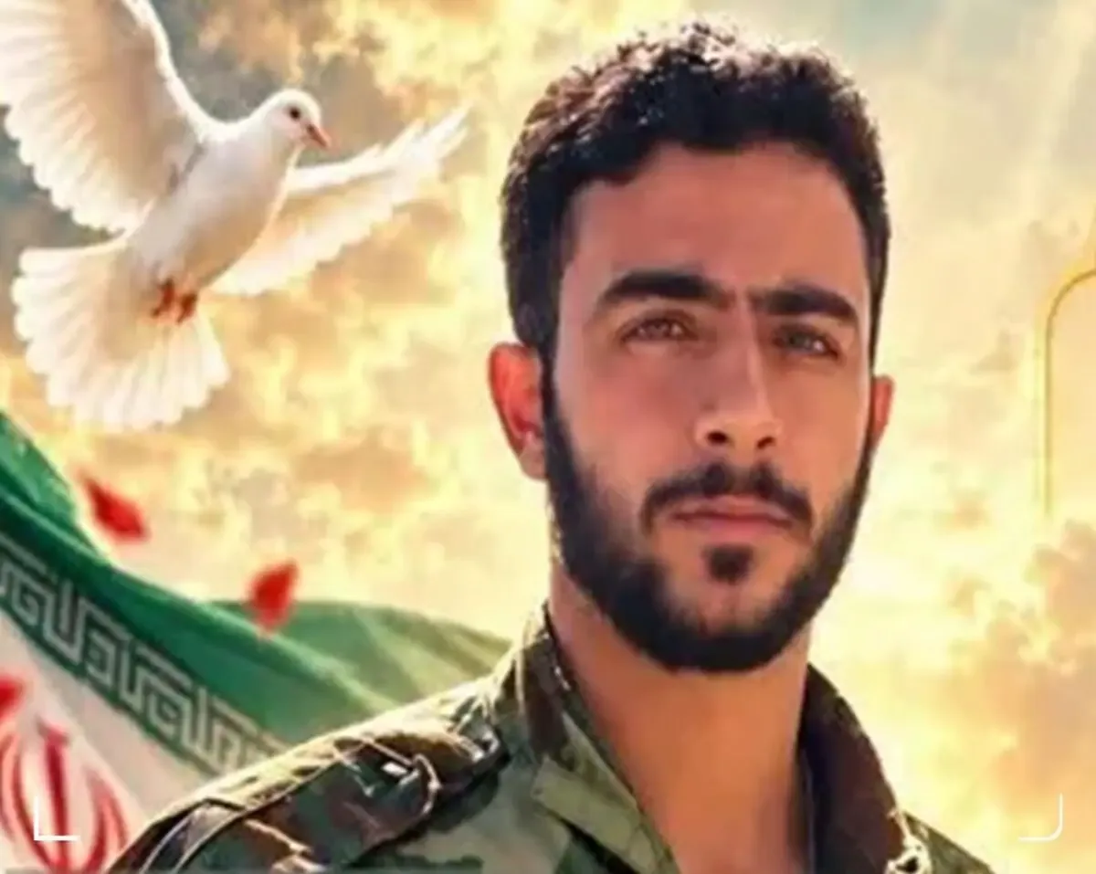 تشییع پیکر شهید مدافع وطن، «محمدرضا رحیمی» در رفسنجان