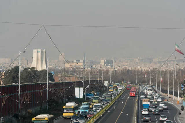 هوای تهران در مرز آلودگی