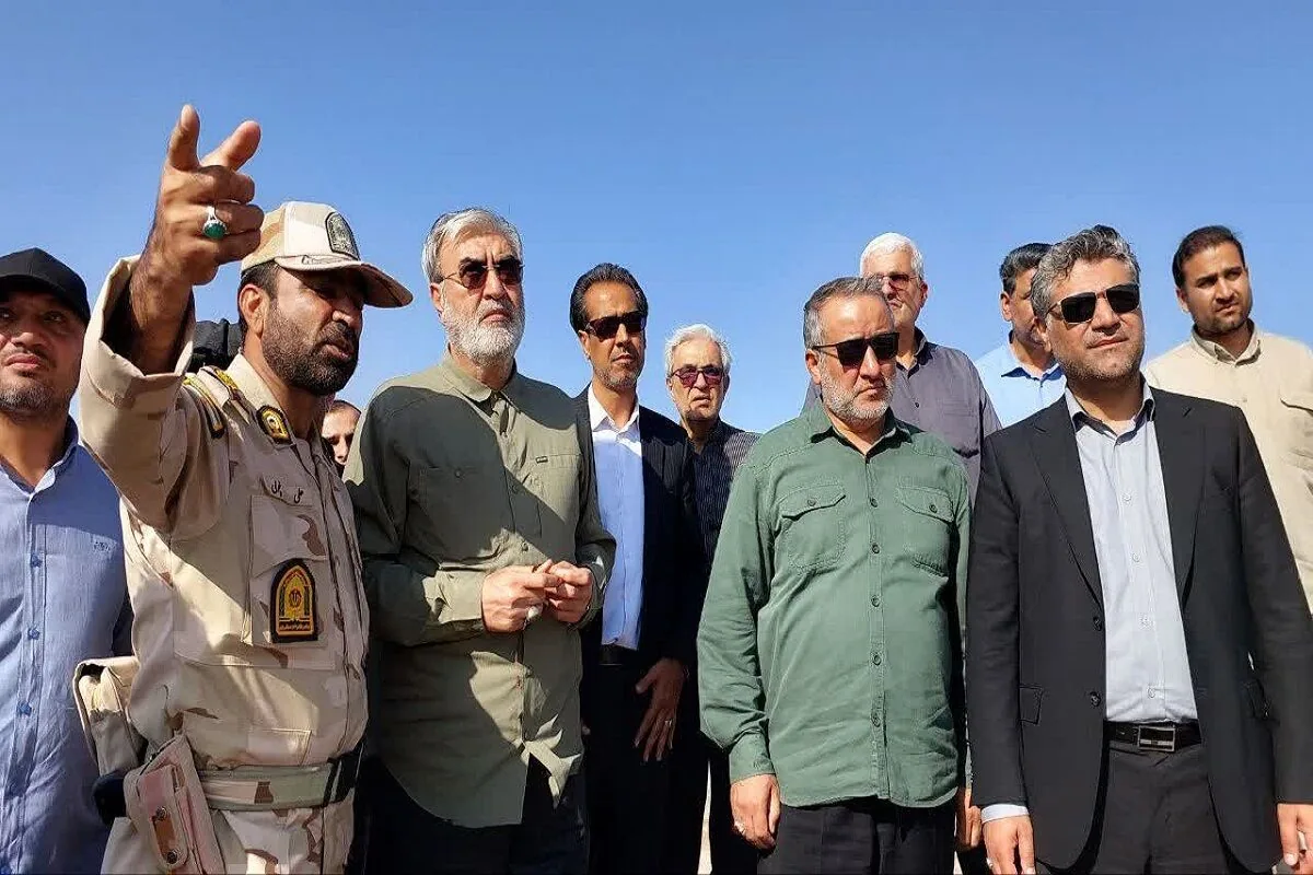 عزیزی: امنیت پایدار مرزها در گرو تقویت ظرفیتهای اقتصادی و توجه به مرزنشینان است