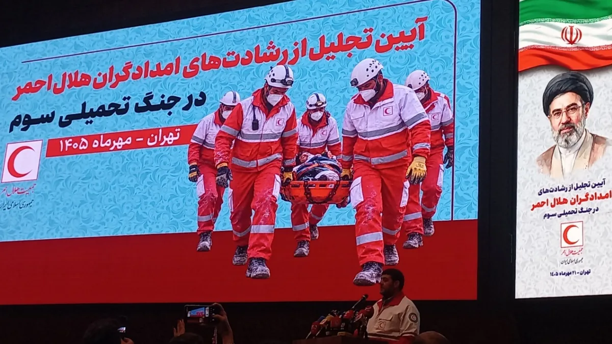تجلیل از امدادگران جنگ تحمیلی سوم؛ روایت کولیوند از فداکاری تا امانتداری