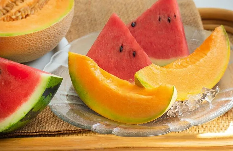 هندوانه یا طالبی؛ کدام‌یک قند خون را کمتر بالا می‌برد؟