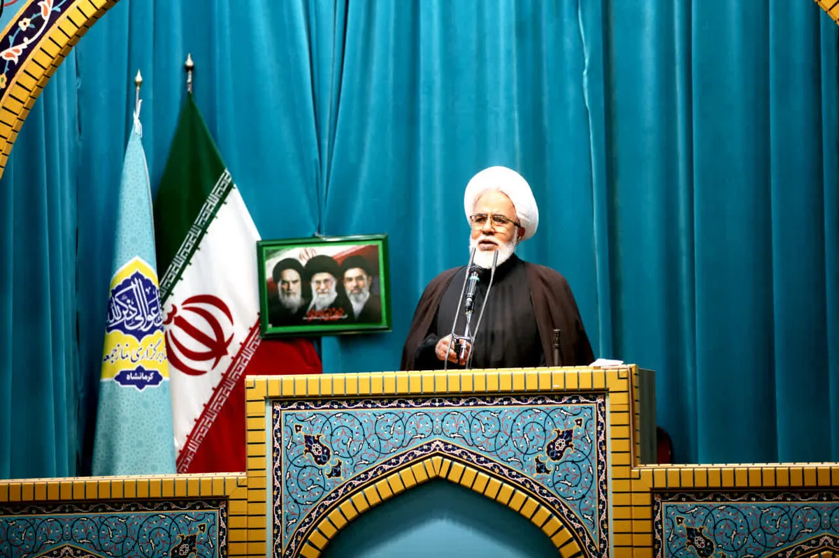 امام جمعه کرمانشاه: دخالت نمایندگان در عزل و نصبها خلاف قانون اساسی است