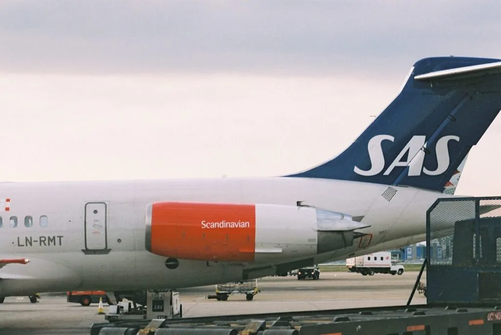 MD-82