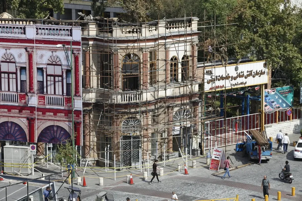 میدان حسن‌آباد