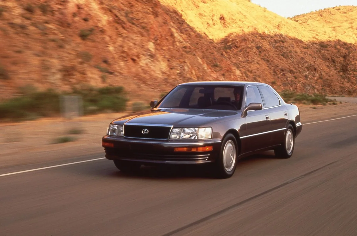 لکسوس ال اس (Lexus LS)
