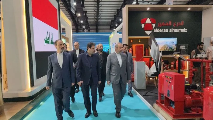 بازدید سفیر ایران از غرفه‌های ایرانی در نمایشگاه بین المللی سلامت بغداد