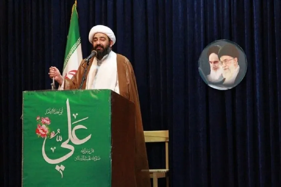 نوجوانان را با مبانی استکبار ستیزی آشنا کنید