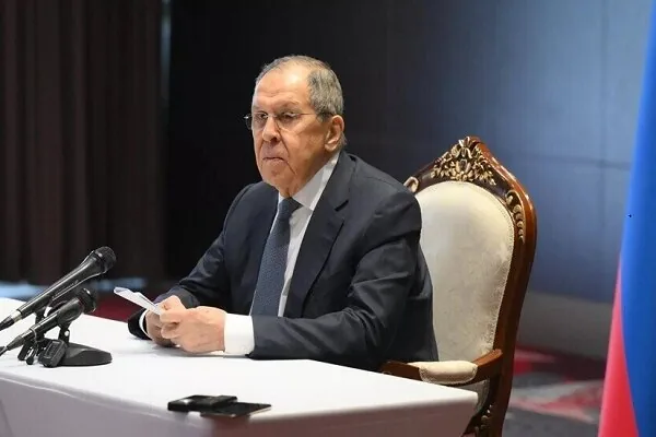 لاوروف: اسرائیل با توسل به زور قوانین بینالمللی را نقض میکند