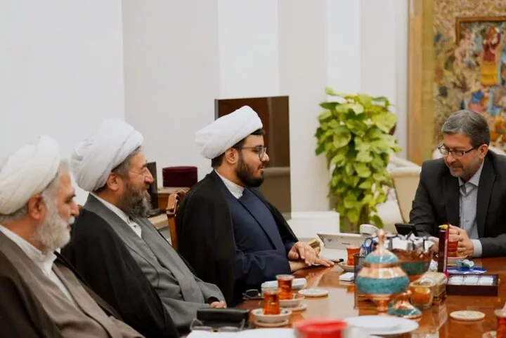 مسکن ۱۲۰۰ طلبه اصفهانی در انتظار تعیین تکلیف است