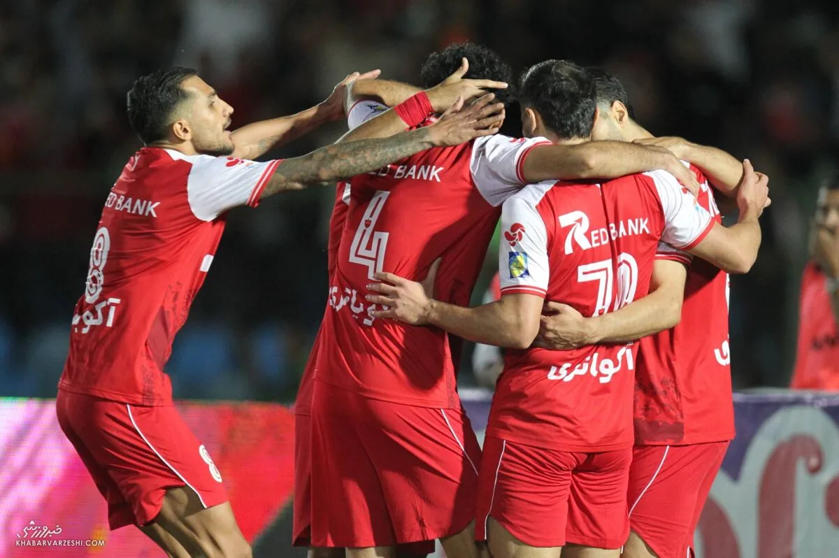 اورونوف قفل درهای خروج پرسپولیس را بست +عکس