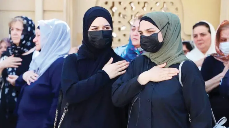 هجمه به آشکارترین نماد مسلمانی