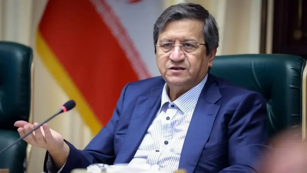 همتی به ادعای فروپاشی اقتصاد ایران پاسخ داد؛ نقدینگی کاهش یافت