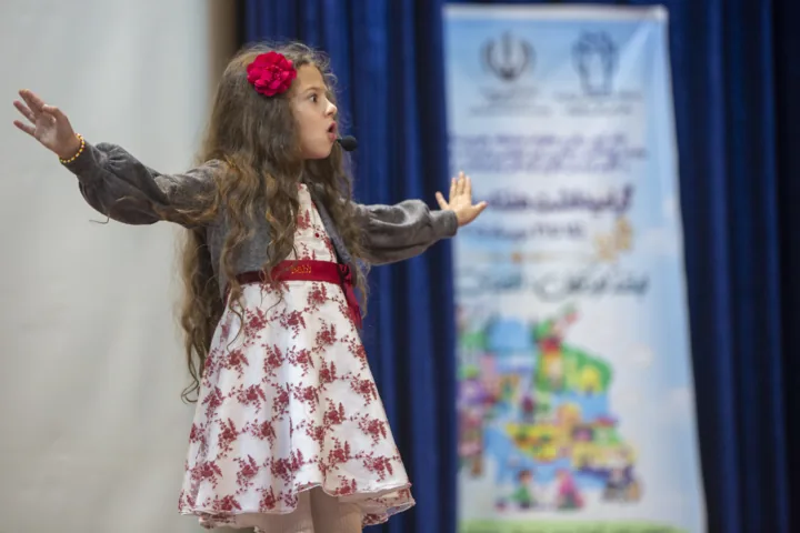 دنیای کودکان فراتر از بازی و قصه نیازمندِ نگاهی تخصصی است