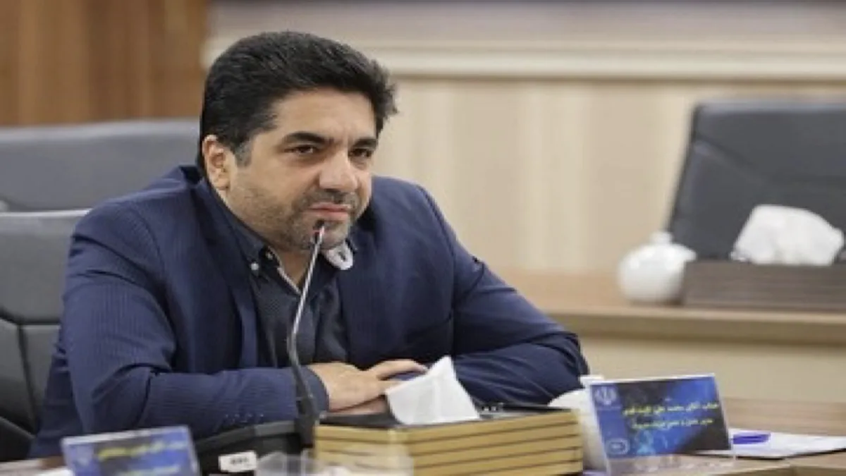 ثابتقدم: بازسازی ورزشگاه آزادی با وجود تعطیلیها و شرایط جنگی ادامه دارد+فیلم