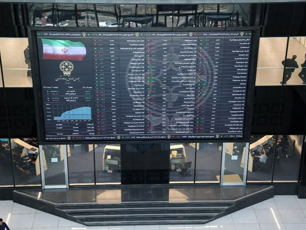 پایان هفته سرخ بورس؛ ریزش ۹۹ هزار واحدی شاخص کل