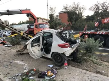 تصادف پژو ۲۰۷ در بزرگراه بسیج؛ فوت دو زن و مصدومیت یک مرد در حادثه