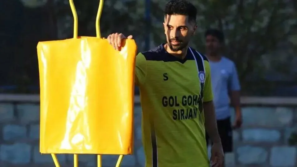 محرومیت امید عالیشاه تعلیق شد