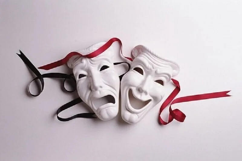 ۳ نمایش در تالار محراب روی صحنه میروند/ اجرای «تن و دیگر تکهپارههای عشق» در تئاتر شهر