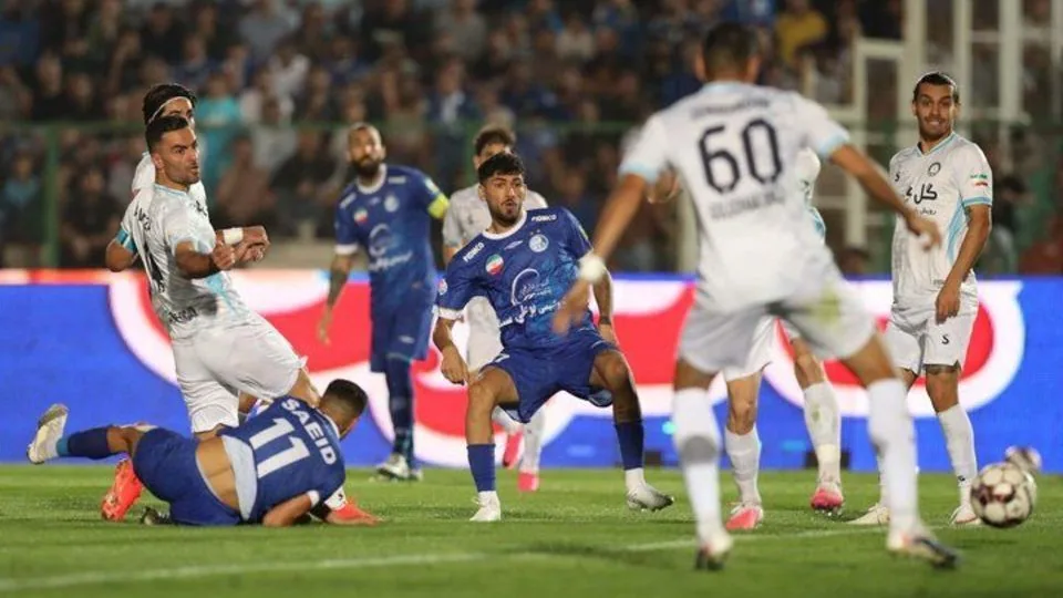 استقلال با ۳ امتیاز حساس به همسایگی پرسپولیس رسید
