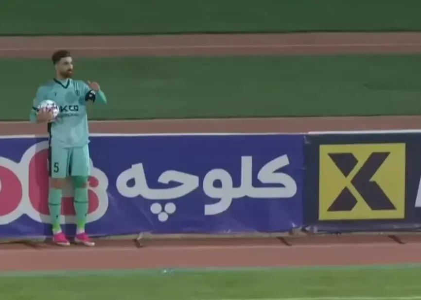 اوت بلند کاپیتان استقلالی برای برد پیکان(عکس)