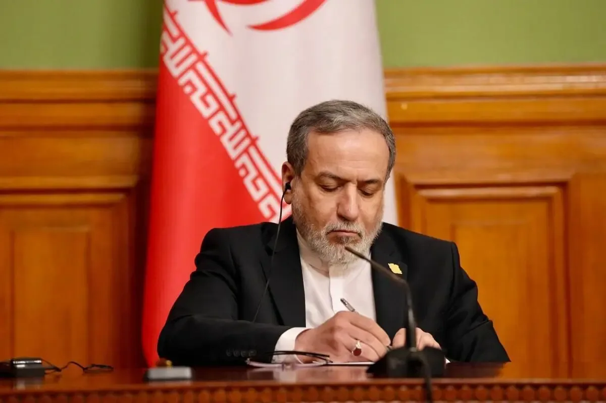 عراقچی: همچنان اطلاعات نادرستی به ترامپ داده میشود/ تداوم توهم درباره آسیبپذیری ارتش و ملت ایران حاصلی جز تحمیل صدها میلیارد دلار خسارت به مردم آمریکا و ثبت یک شکست راهبردی سنگینتر نخواهد داشت