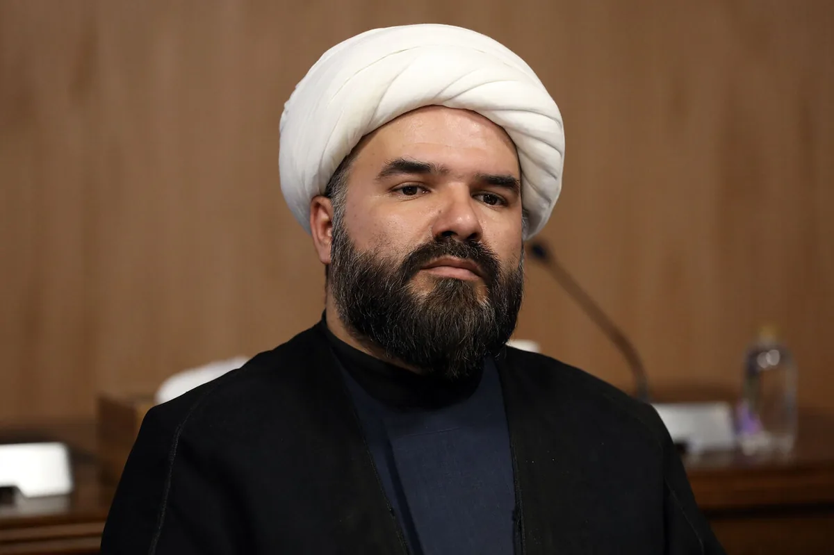 دولت بهجای کلنگزنی جدید، پروژههای نیمهتمام را تکمیل کند