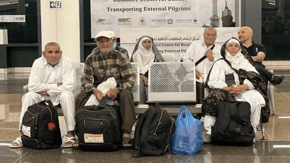اعزام عمره به تأخیر افتاد