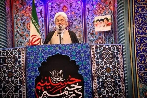 انتقاد امام جمعه رشت از حضور قائم پناه در مراسم عربستان