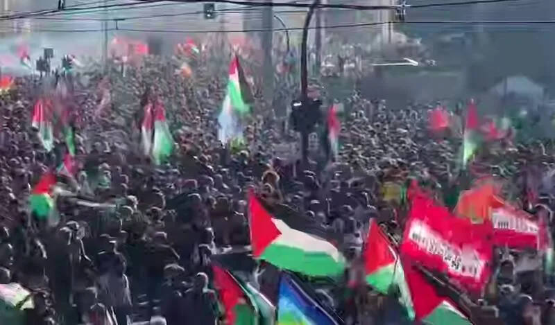 کسی جز یمنیها و ایرانیها در کنار غزه نایستاد!
