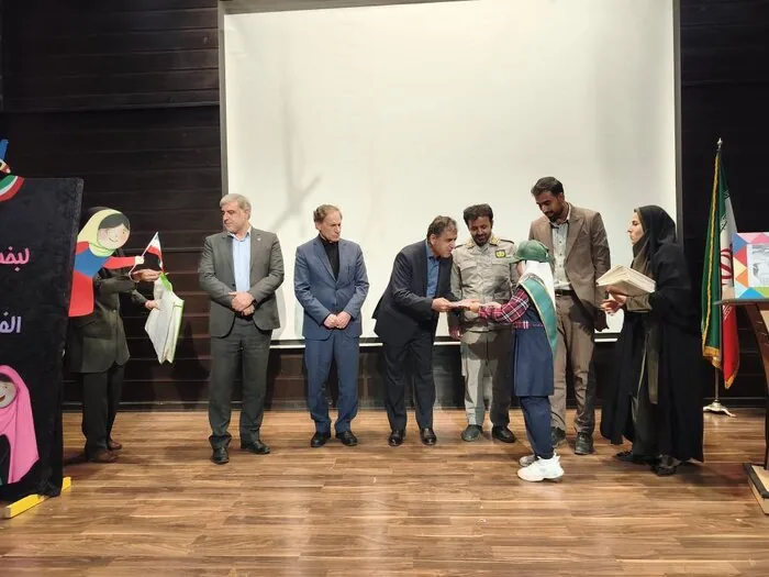 تجلیل از ۳۰ اثر دانش‌آموزان کرمانشاهی در مسابقه قصه‌نویسی محیط‌زیستی «مأموریت ماکان»