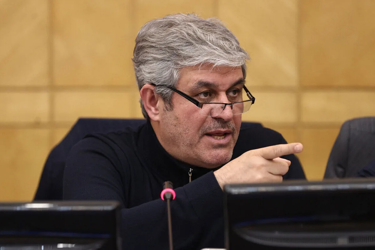 افزایش حقوق کارمندان در هاله ابهام؛ ۷۵ درصد کارکنان کمتر از ۳۵ میلیون تومان میگیرند