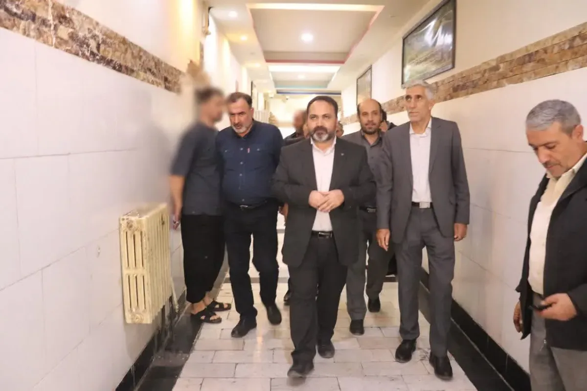 موافقت با ۷۲ مورد امتیاز ارفاقی برای زندانیان مراغه در جریان بازدید دادستان