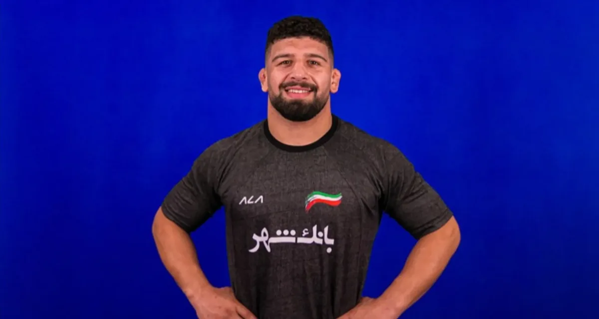 یاسین یزدی: با پیروزی در کشتی فینال سهم کوچکی در قهرمانی مقتدرانه تیم ملی داشتم