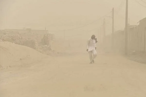 سرعت وزش باد در زابل به ۱۰۴ کیلومتر بر ساعت رسید
