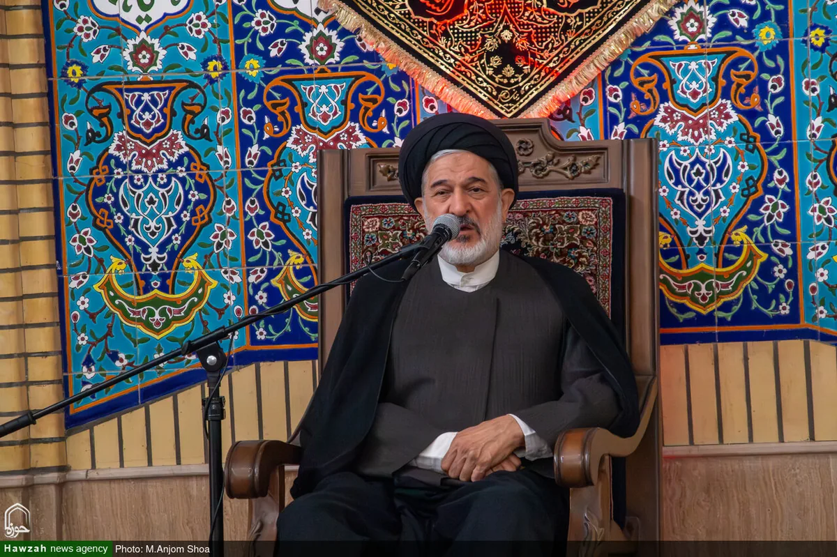 روحانیت حلقه اتصال نظام حکمرانی و مطالبات مردم است