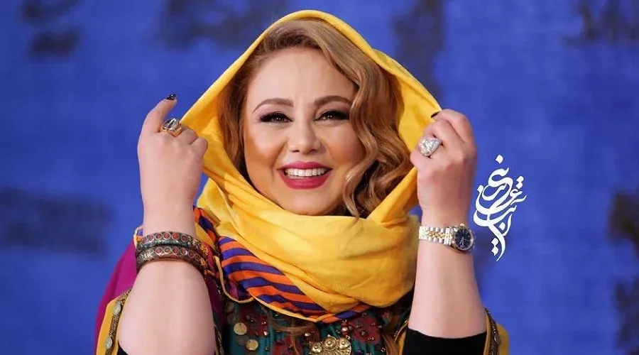 عزاداری بهنوش بختیاری برای تشییع رهبر انقلاب