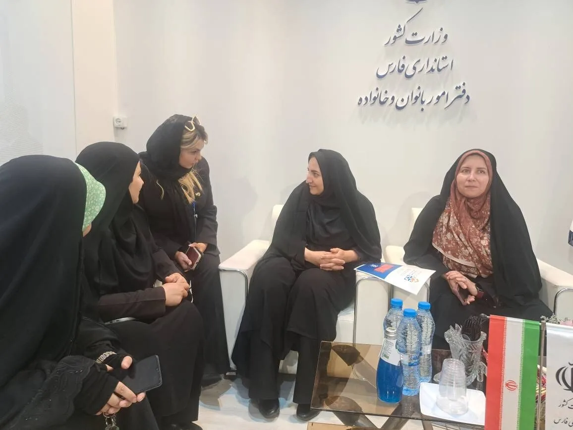 نقشآفرین؛ نقش برجسته بانوان در «شیراز اکسپو»