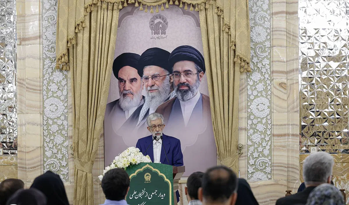 ۶۰ نخبه مدال‌آور المپیادهای علمی جهان و نفرات برتر کنکور در حرم مطهر رضوی تجلیل شدند