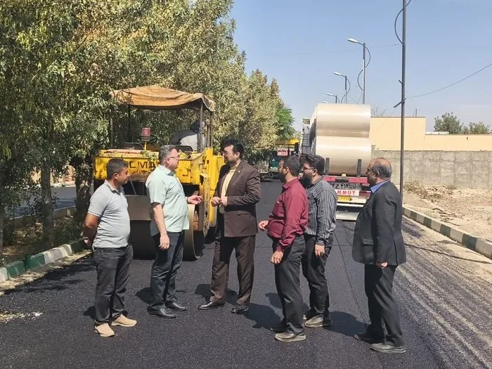 اجرای روکش آسفالت در مسیرهای روستایی جنوب تهران