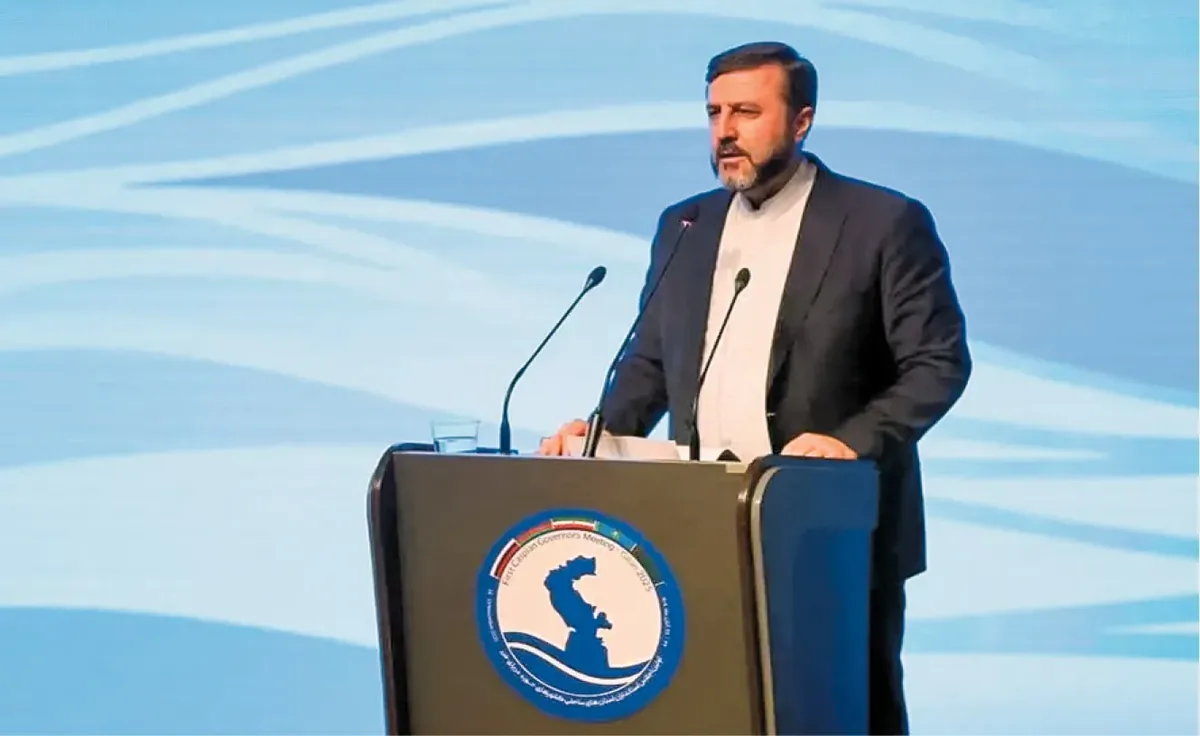 غریبآبادی: این بار جنگ را فرامنطقهای میکنیم