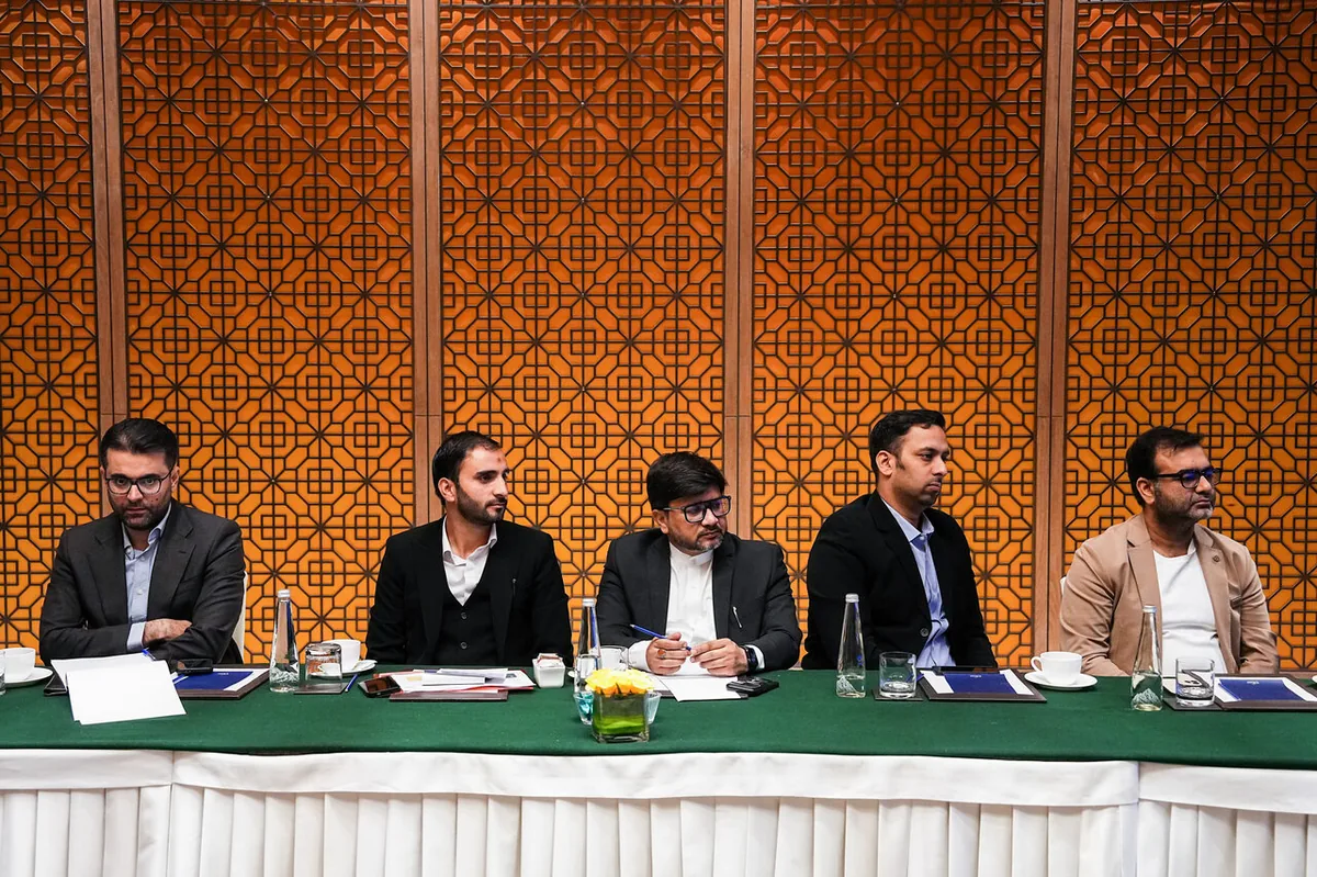 موانع تجاری ایران و هند با حل چالش‌های لجستیکی قابل رفع است/ مجلس پای کار توسعه تجارت دو کشور