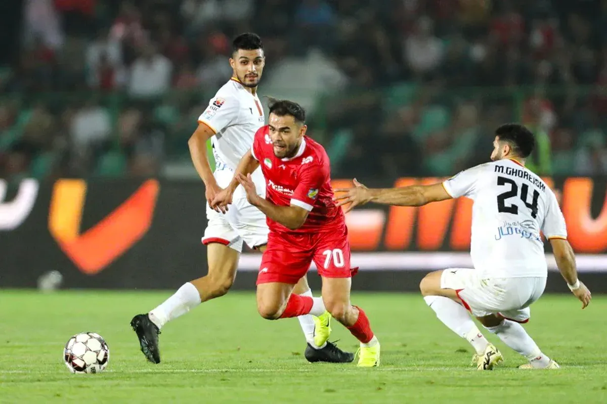 پرسپولیس و فولاد؛ جدال حساس سرخها برای تثبیت صدر جدول لیگ برتر