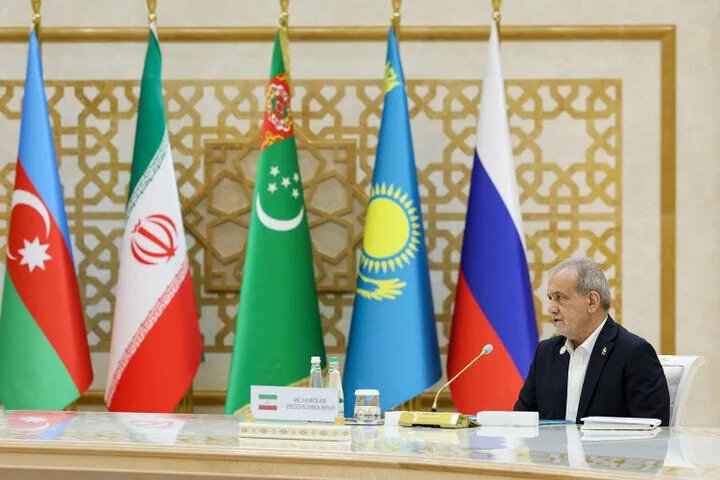 پزشکیان خواستار تشکیل سازوکار مشترک برای مدیریت بحران کاهش آب خزر شد