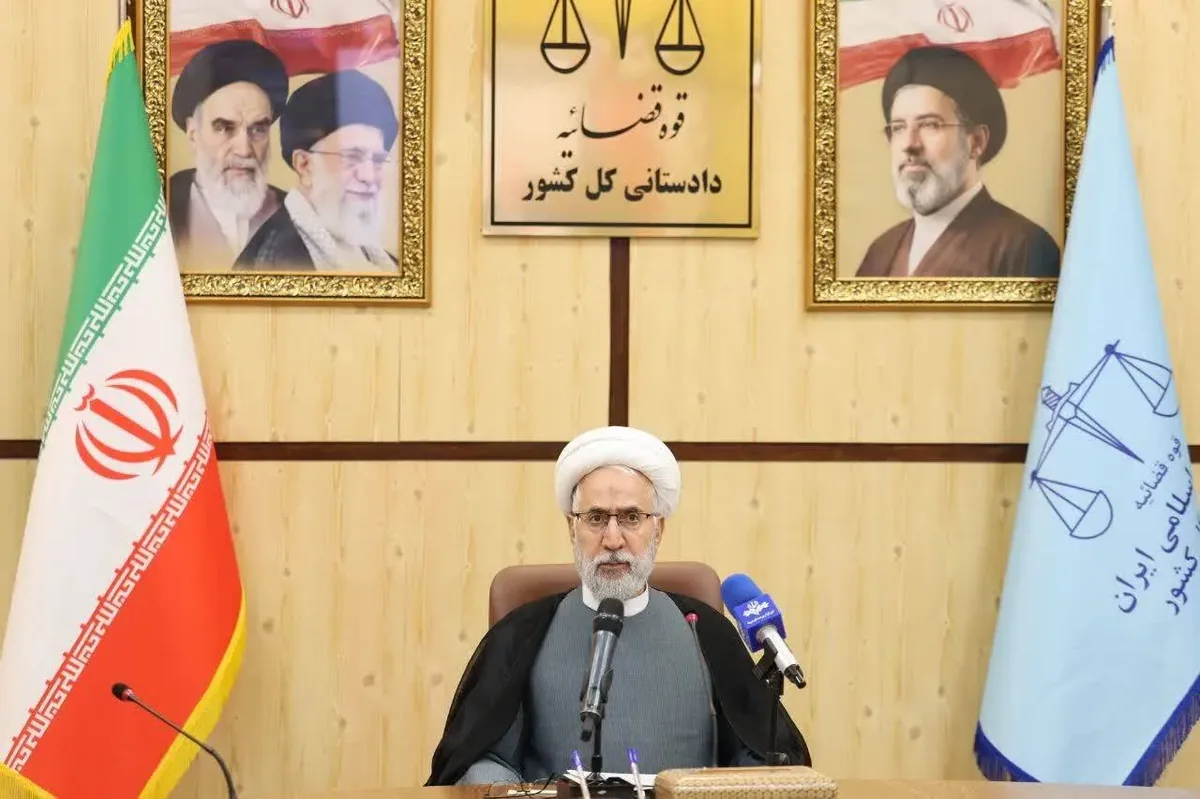 تأکید دادستان کل بر ضرورت رعایت حجاب از سوی وکلا
