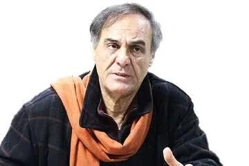 قطبالدین صادقی: نخستین مشکل تئاتر تنبلی و کمکاری است / دهها هنرمند منزوی و خانهنشین شدهاند